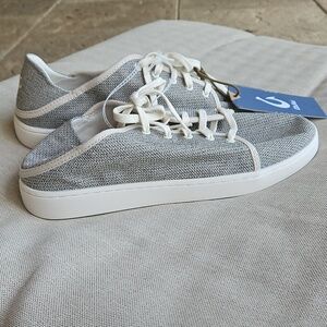 OluKai Pehuea Li Versatile Drop-in Heel Sneakers Shoes In Tapa/ White Sand, Sz 9